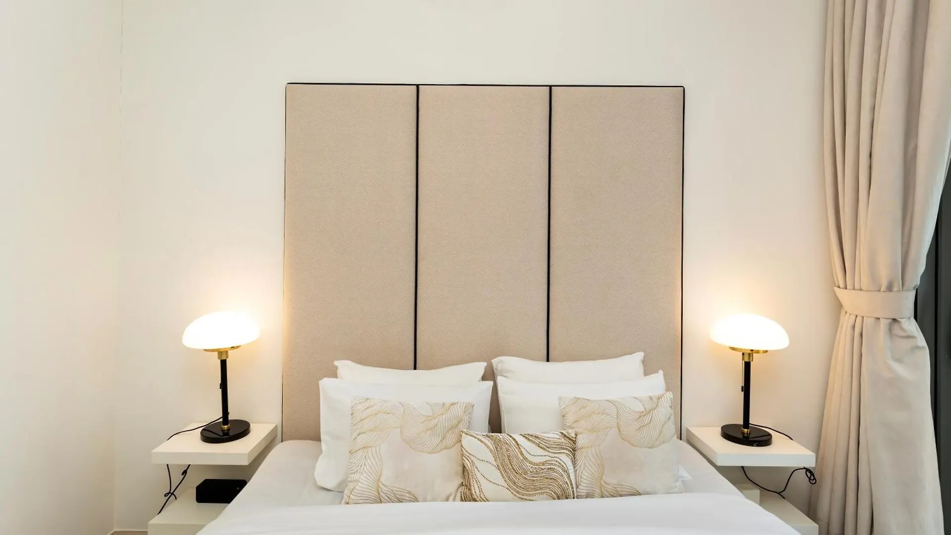 Luxurious 1Bhk Apartments With Marina Waterfront & Dubai Eye Views Near Jbr, Marina Verenigde Arabische Emiraten