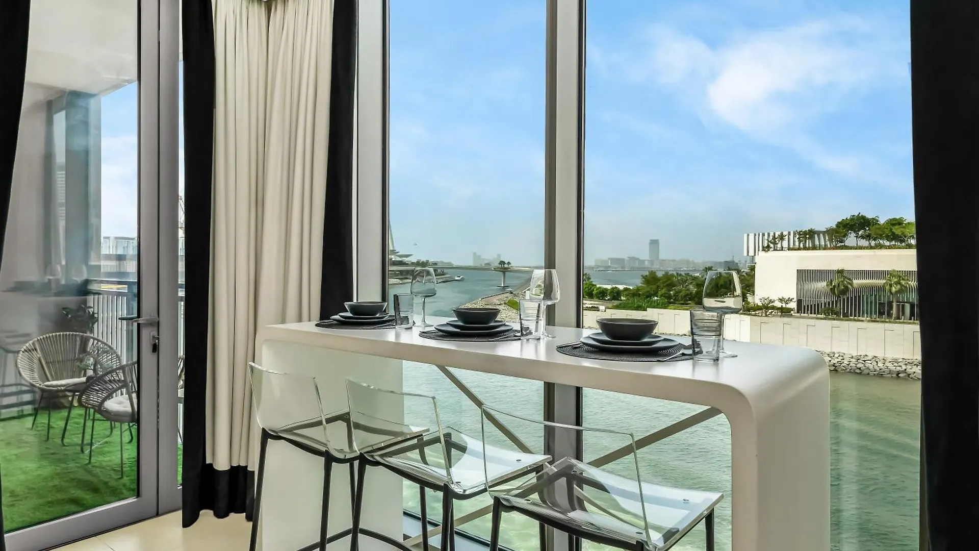 Luxurious 1Bhk Apartments With Marina Waterfront & Dubai Eye Views Near Jbr, Marina 0*,