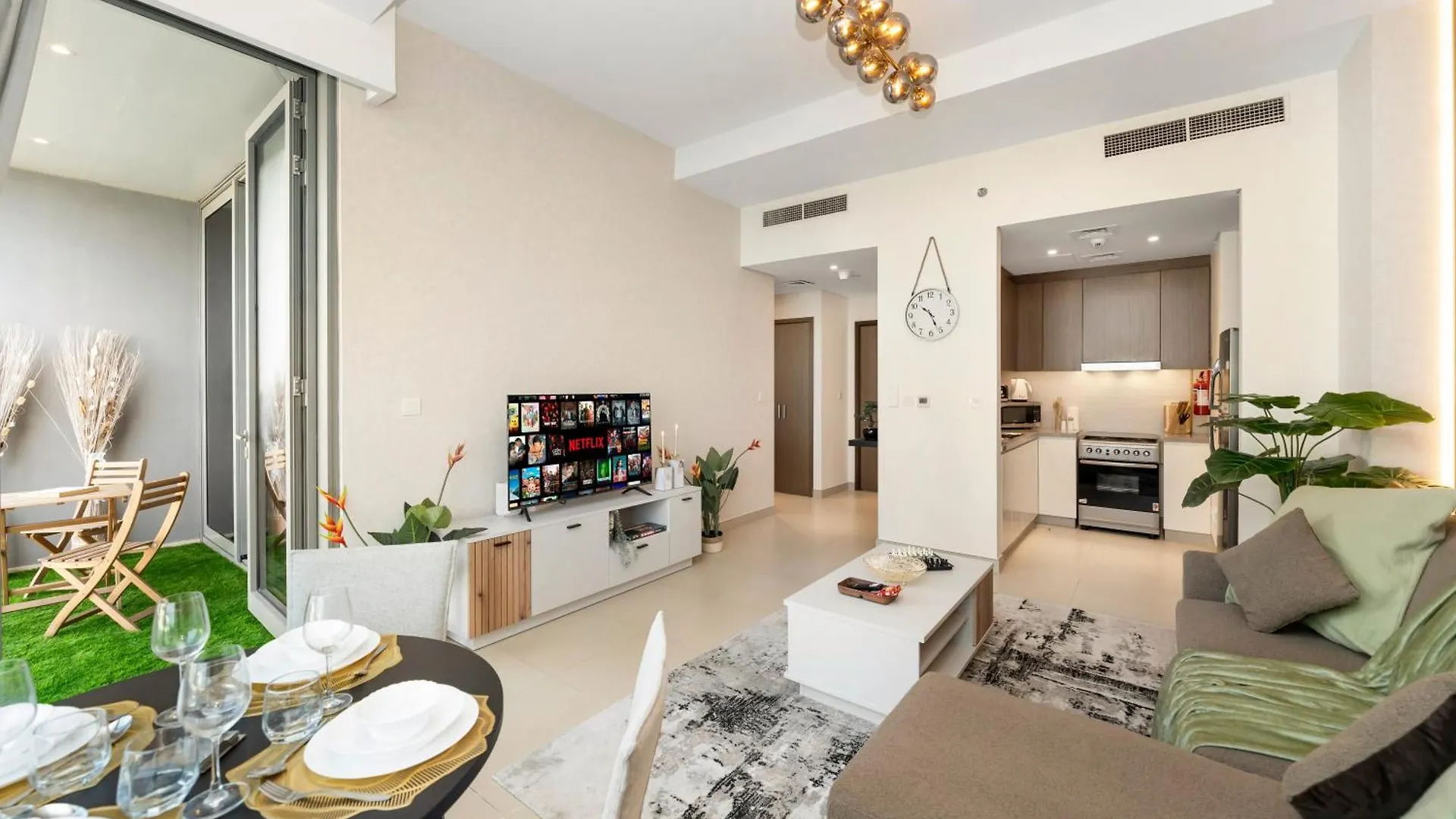 Luxurious 1Bhk Apt With Marina Waterfront & Dubai Eye Views In Jbr, Marina