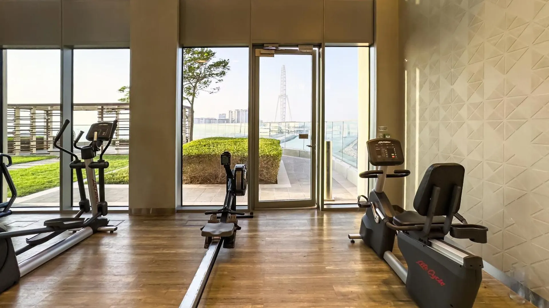Luxurious 1Bhk Apt With Marina Waterfront & Dubai Eye Views In Jbr, Marina 0*,  United Arab Emirates
