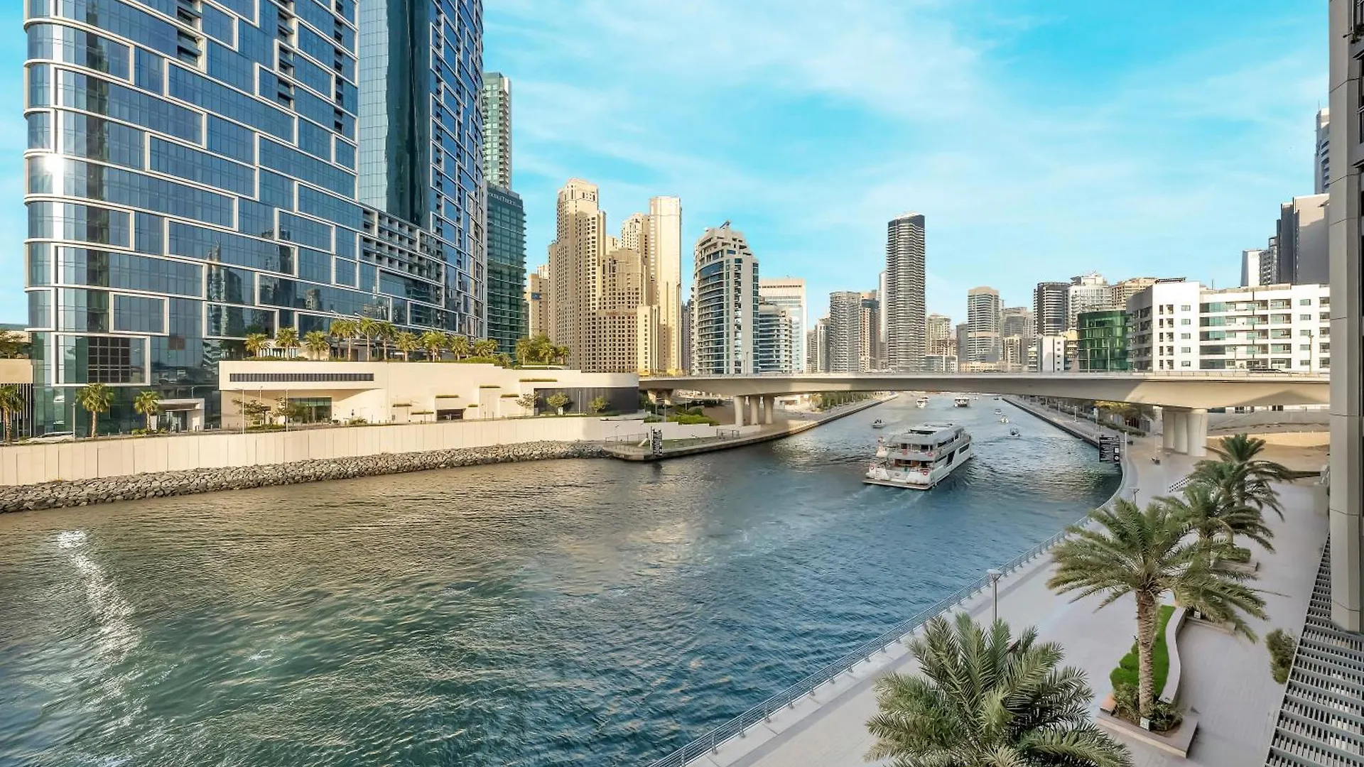 Luxurious 1Bhk Apt With Marina Waterfront & Dubai Eye Views In Jbr, Marina 0*,  United Arab Emirates
