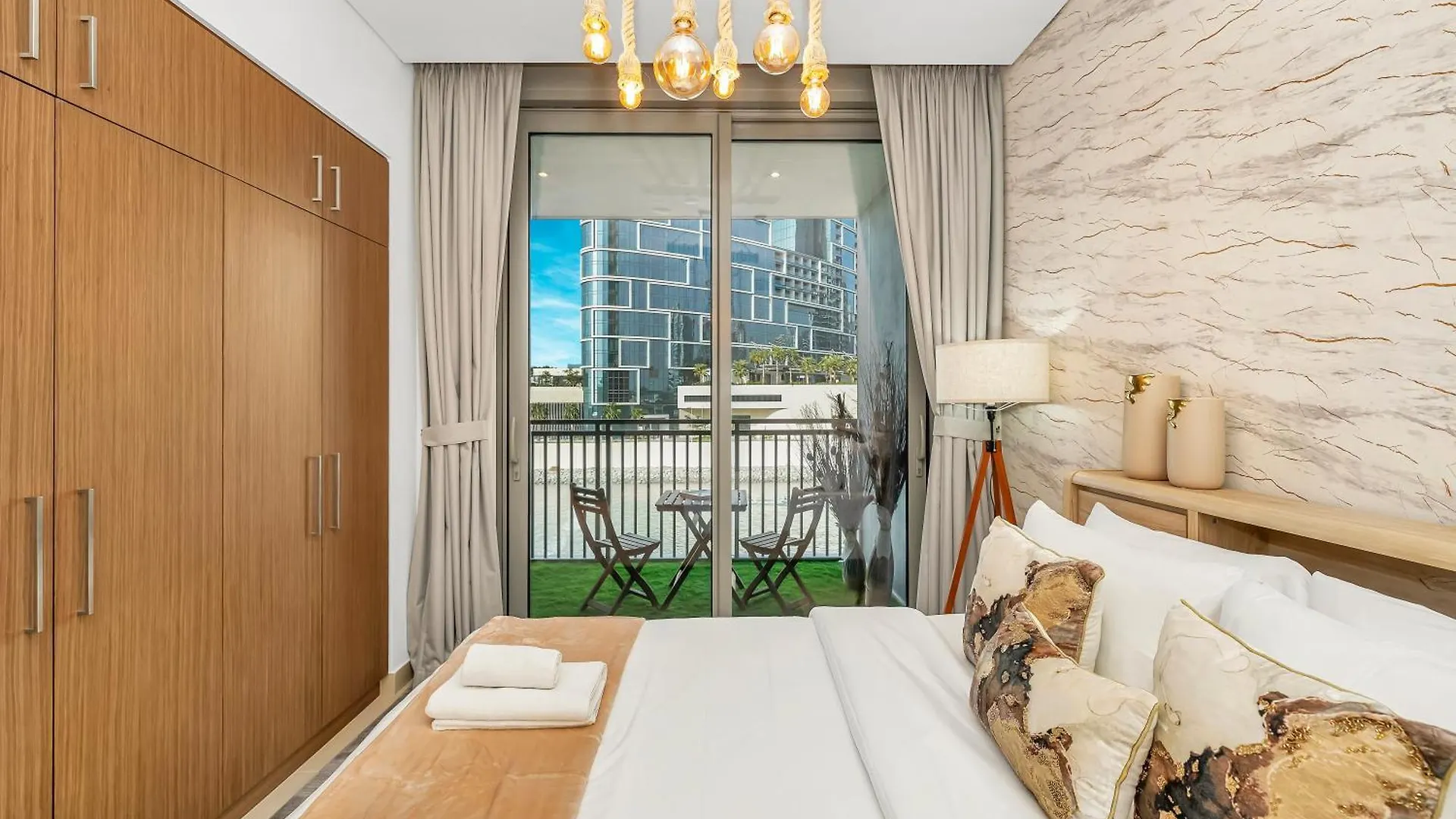Apartment Luxurious 1Bhk Apt With Marina Waterfront & Dubai Eye Views In Jbr, Marina