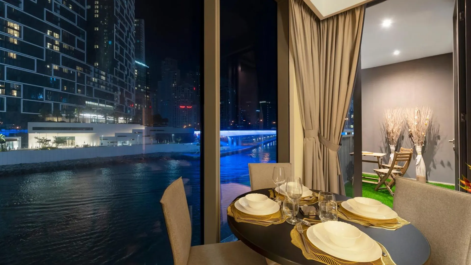Luxurious 1Bhk Apt With Marina Waterfront & Dubai Eye Views In Jbr, Marina 0*,