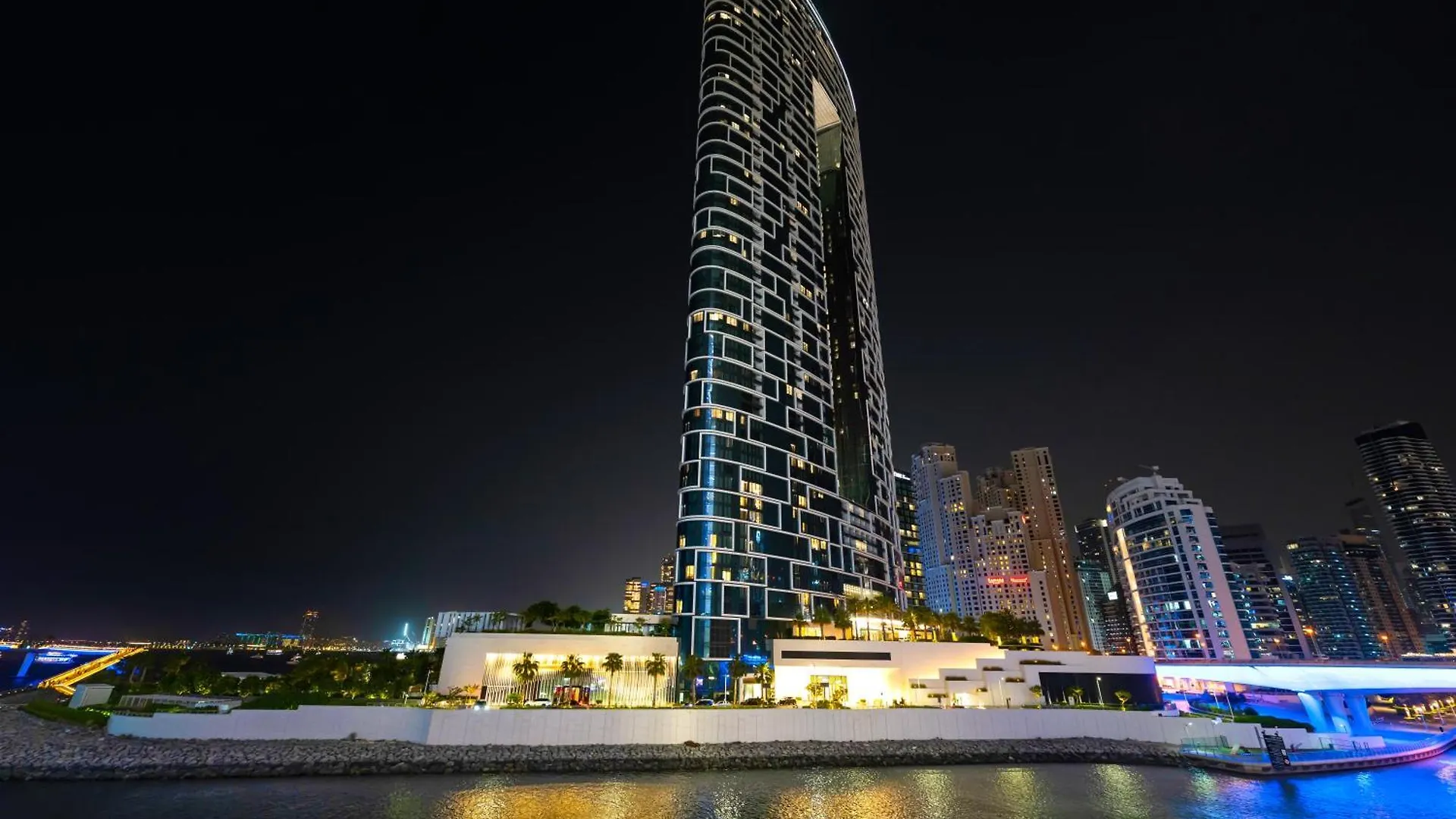 Luxurious 1Bhk Apartments With Marina Waterfront & Dubai Eye Views Near Jbr, Marina
